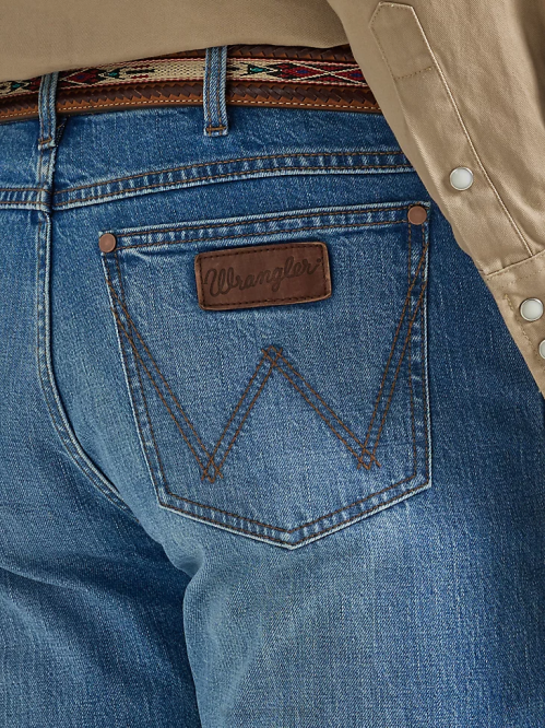 Clothing Diamond Acres (112330336) Men Wrangler Retro Slim Fit Straight Leg Jean 8V2H28