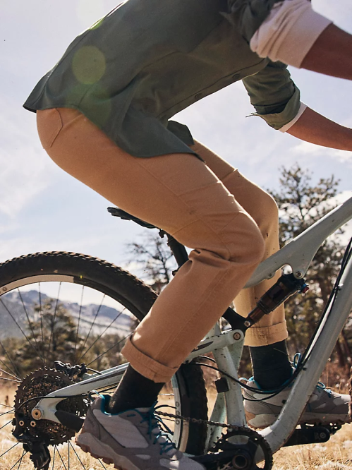 Clothing Elmwood (LA825EW) Women Wrangler ATG By Canvas Pant 8V2H811