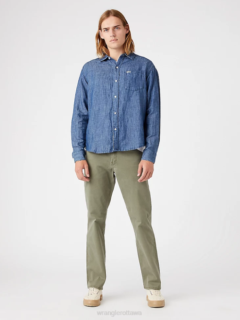 Wrangler Clothing Amethyst City (112336166) Men Eco-Friendly Plaid Short Sleeve Camp Shirt 8V2H397