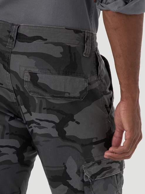 Wrangler Clothing Anthracite Camo (70DYWGL) Men Flex Tapered Cargo Pant 8V2H227