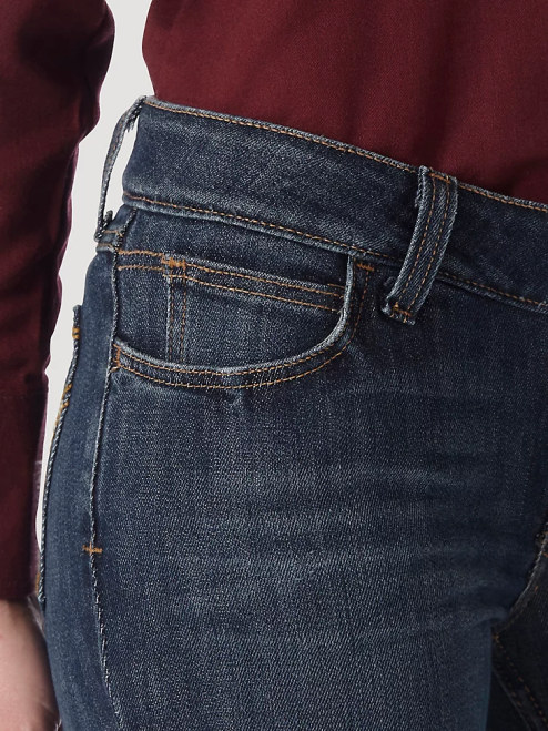 Wrangler Clothing Bakersville (FRAC9BF) Women Retro Flame Resistant Mae Bootcut Work Jean 8V2H803