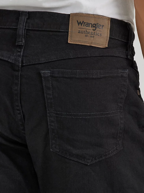 Wrangler Clothing Black (10ZM200FB) Men Authentics Relaxed Fit Flex Jean 8V2H101