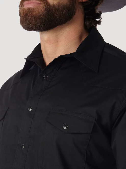 Wrangler Clothing Black (71105BK) Men Western Snap Shirt - Long Sleeve Solid Broadcloth 8V2H450