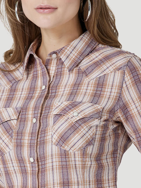 Wrangler Clothing Black (LW1002X) Women Long Sleeve One Point Front and Back Yokes Solid Top 8V2H888