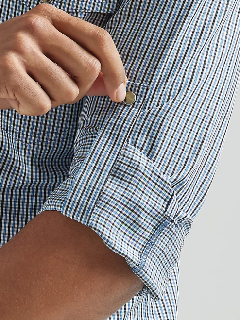 Wrangler Clothing Blue Gray (112326154) Men Performance Snap Long Sleeve Plaid Shirt 8V2H436