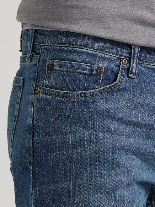 Wrangler Clothing Blue Ocean (10ZM1CSBN) Men Authentics Regular Fit Comfort Waist Jean 8V2H204