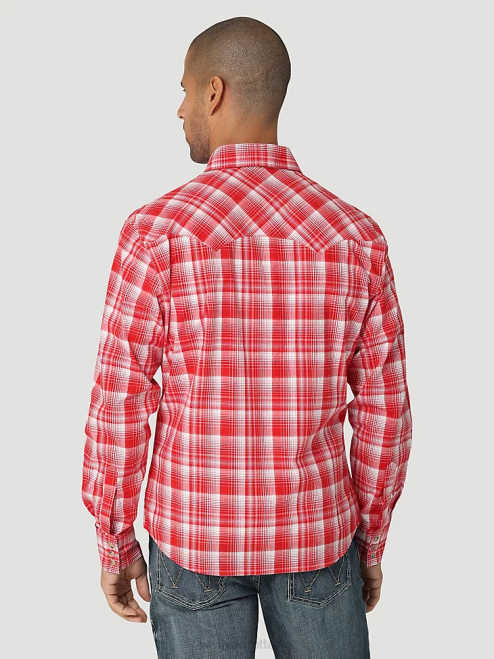 Wrangler Clothing Bold Red (112324672) Men Retro Long Sleeve Sawtooth Snap Pocket Western Shirt 8V2H691