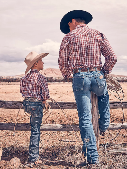 Wrangler Clothing Bozeman (88BWZBZ) Boys Retro Slim Straight Jean 8V2H945