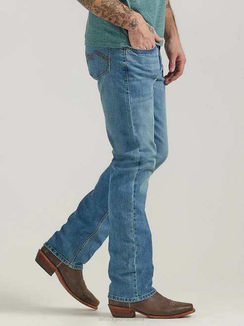 Wrangler Clothing Broken Spur (112330346) Men 20X No 44 Slim Fit Straight Leg Jean 8V2H57