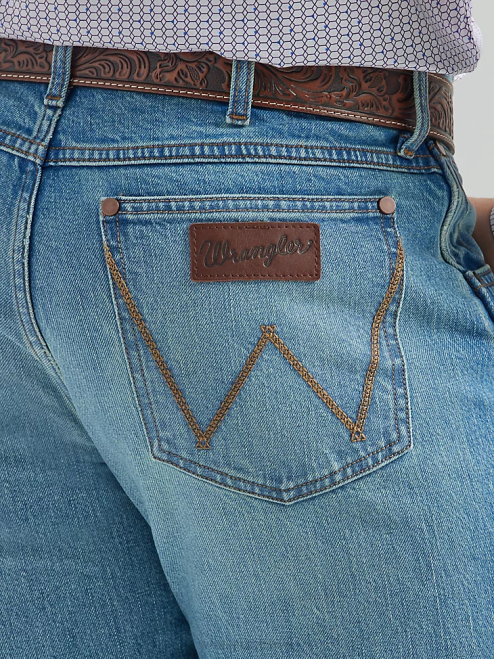 Wrangler Clothing Buffalo Pass (112326537) Men Retro Slim Fit Straight Leg Jean 8V2H25