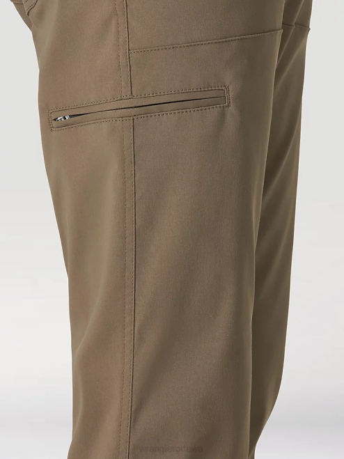 Wrangler Clothing Bungee Cord (NS849BG) Men ATG Synthetic Utility Pant 8V2H631