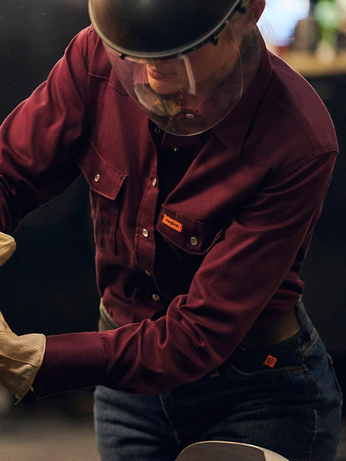 Wrangler Clothing Burgundy (FRLW04R) Women FR Flame Resistant Long Sleeve Solid 8V2H895