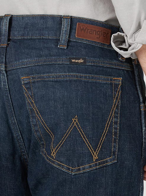 Wrangler Clothing CB Wash (MGW77CB) Men Slim Fit Bootcut Jeans 8V2H182