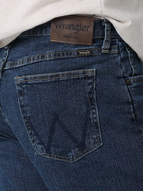 Wrangler Clothing CS Wash (MGW15CS) Men Relaxed Fit Flex Jean 8V2H170