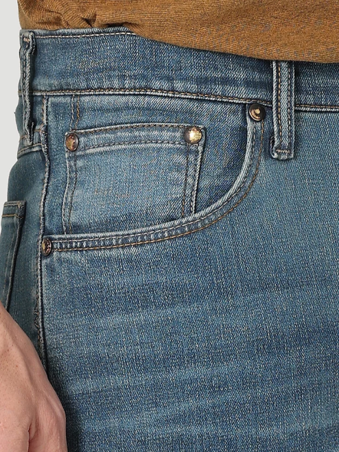 Wrangler Clothing Caplan (112326614) Men Free To Stretch Straight Fit Jean 8V2H155