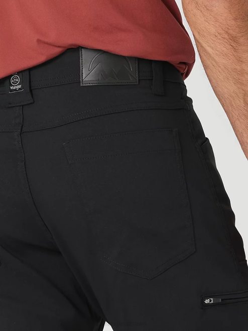 Wrangler Clothing Caviar (NS849CV) Men ATG Synthetic Utility Pant 8V2H627