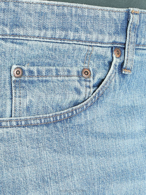 Wrangler Clothing Chalk Blue (10ZM1CSCH) Men Authentics Regular Fit Comfort Waist Jean 8V2H206