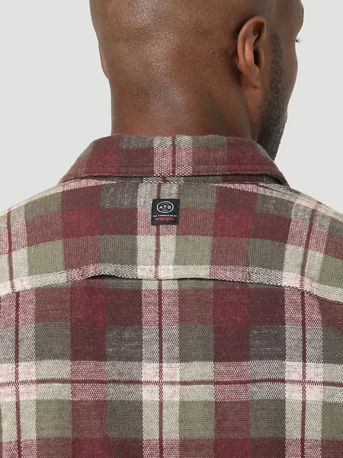 Wrangler Clothing Cherry Creek (112331239) Men ATG By Breeze Shirt 8V2H639