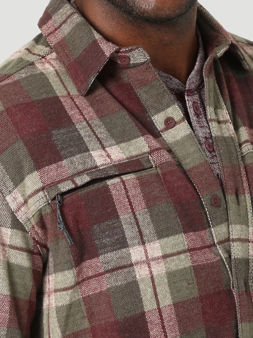 Wrangler Clothing Cherry Creek (112331239) Men ATG By Breeze Shirt 8V2H639