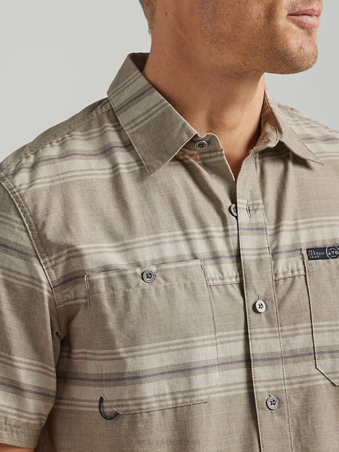 Wrangler Clothing Cherry Creek (112331239) Men ATG By Breeze Shirt 8V2H639