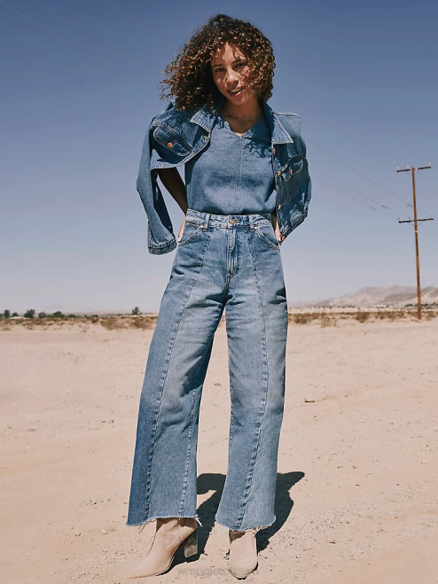 Wrangler Clothing DO Wash (09MWZDO) Women Bootcut Jean 8V2H779