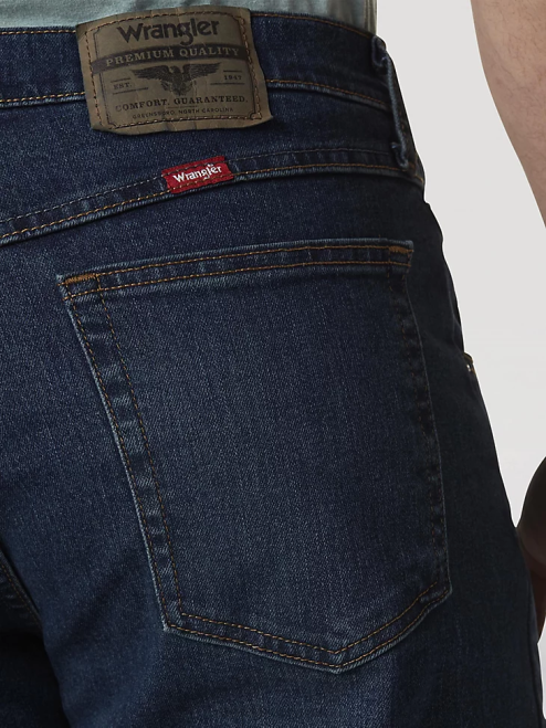 Wrangler Clothing Dark Denim (97FXWXD) Men Five Star Premium Denim Flex for Comfort Relaxed Fit Jean 8V2H83