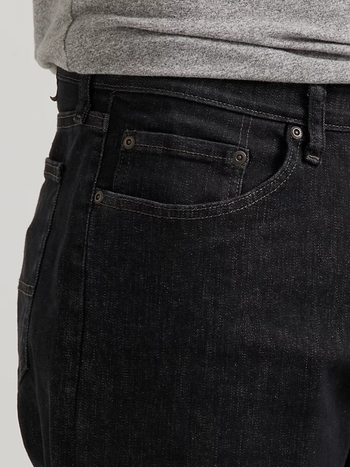 Wrangler Clothing Dark Denim (ZM3CSDD) Men Authentics Relaxed Fit Comfort Flex Jean 8V2H201