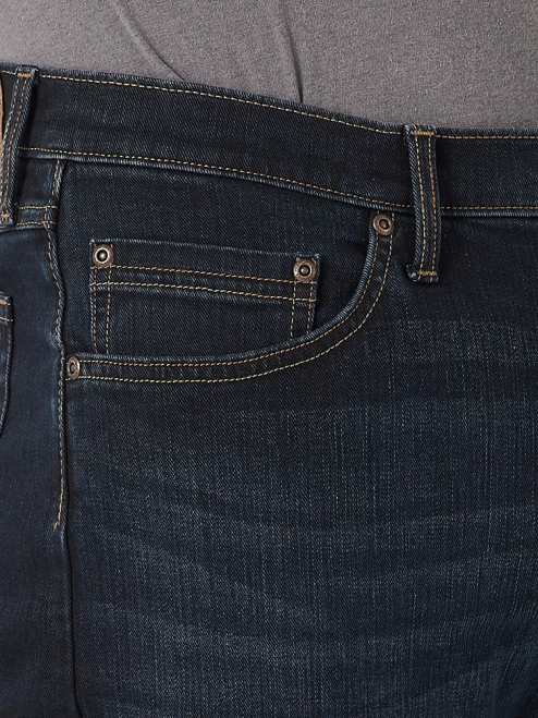 Wrangler Clothing Dark Harbour (10ZM4RBDH) Men Authentics Relaxed Fit Bootcut Jean 8V2H124