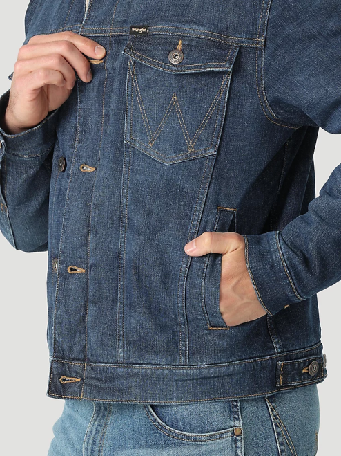 Wrangler Clothing Dark Indigo (112323850) Men Sherpa Lined Denim Jacket 8V2H614