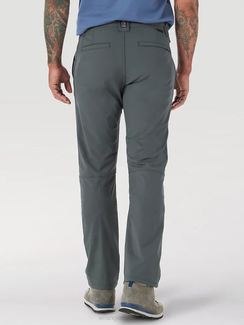 Wrangler Clothing Dark Shadow (NS818DS) Men ATG FWDS Chino 8V2H256