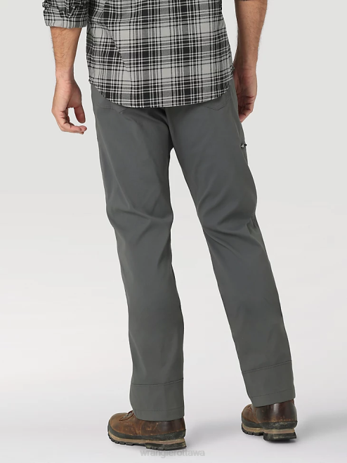 Wrangler Clothing Dark Shadow (NS849DS) Men ATG Synthetic Utility Pant 8V2H628