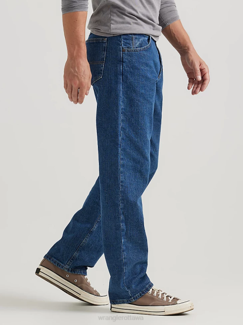 Wrangler Clothing Dark Stonewash (10ZM200DX) Men Authentics Relaxed Fit Flex Jean 8V2H102