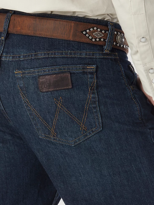 Wrangler Clothing Deep Blue (01MWXDB) Men 20X 01 Competition Jean 8V2H78