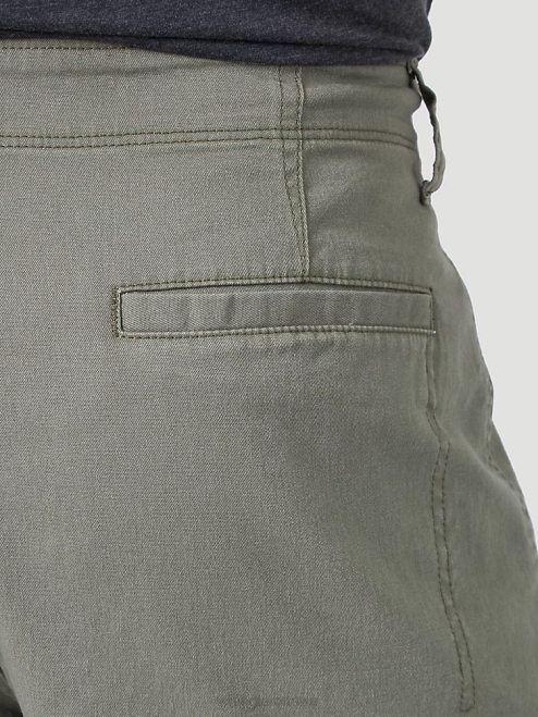 Wrangler Clothing Dusty Olive (10ZM6ACDO) Men Authentics Stretch Cargo Short 8V2H556