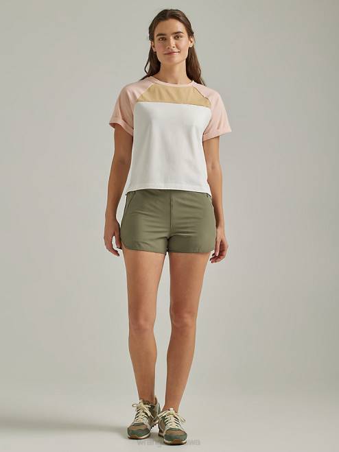 Wrangler Clothing Dusty Olive (112333785) Women ATG Angler Wingsail Short 8V2H845