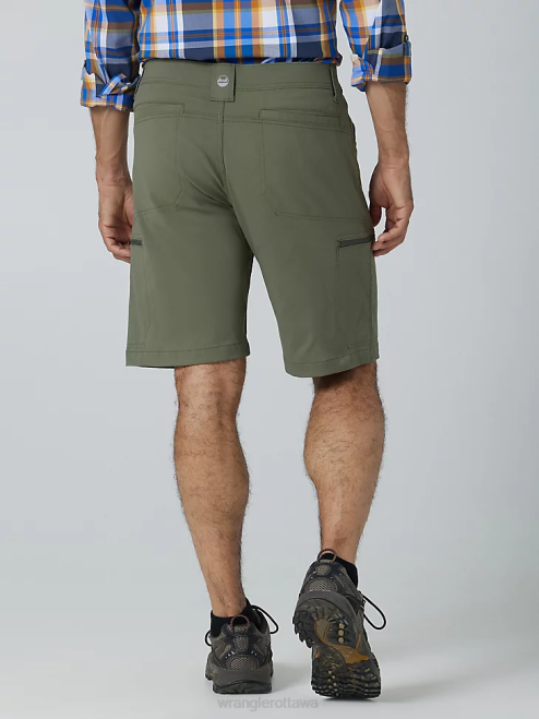Wrangler Clothing Dusty Olive (112336155) Men Outdoor Performance Utility Short 8V2H606