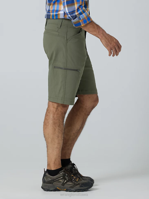 Wrangler Clothing Dusty Olive (112336155) Men Outdoor Performance Utility Short 8V2H606