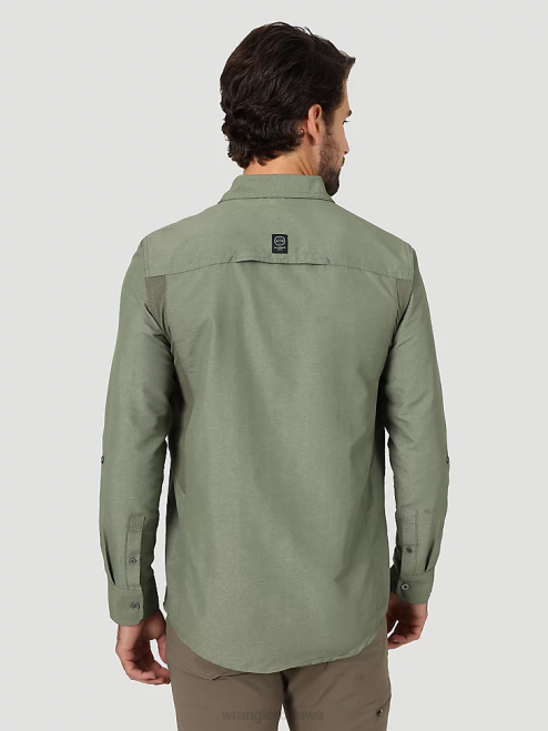 Wrangler Clothing Dusty Olive (NSB89DV) Men ATG Mix Material Shirt 8V2H377
