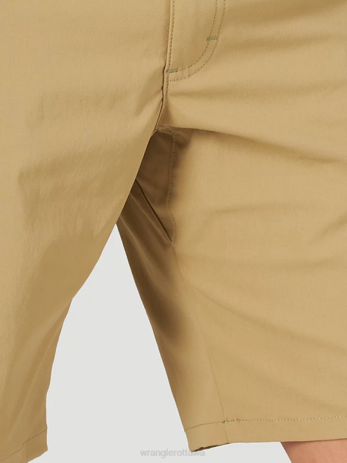 Wrangler Clothing Elmwood (112316174) Men Outdoor Performance Utility Short 8V2H538