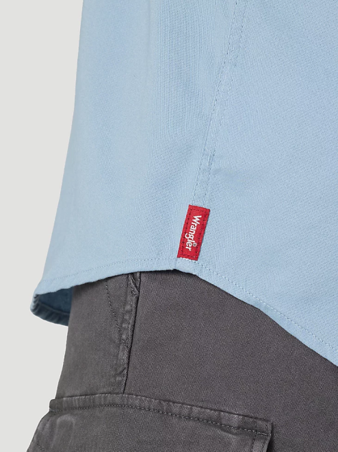 Wrangler Clothing Faded Blue (112315227) Men Epic Soft Flex Twill Shirt 8V2H361