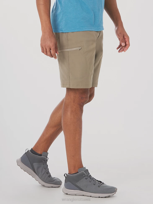 Wrangler Clothing Fallen Rock (10ZM980FK) Men Authentics Comfort Waist Cargo Short 8V2H565