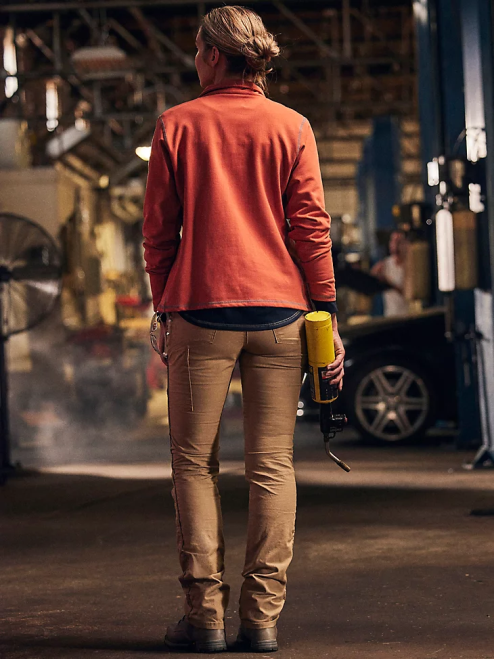 Wrangler Clothing Golden Khaki (3WF60GK) Women RIGGS Workwear Ripstop Ranger Cargo Pant 8V2H820