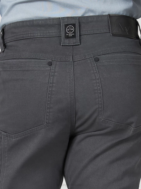 Wrangler Clothing Grey (NS857GY) Men ATG Reinforced Utility Pant 8V2H622