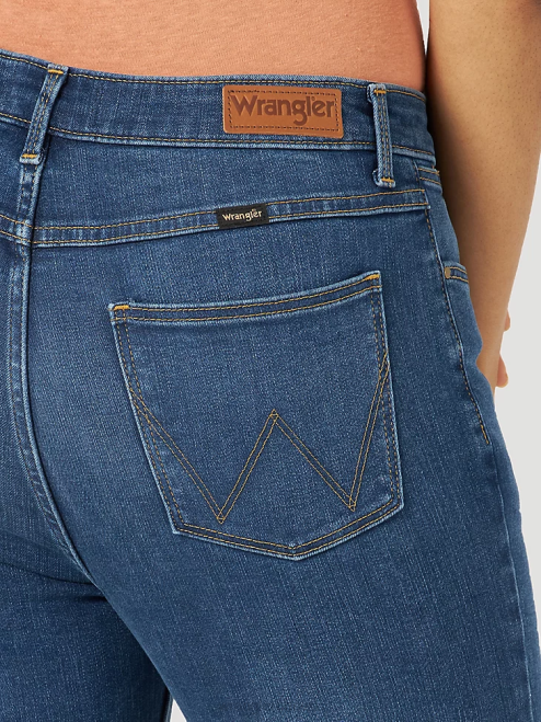 Wrangler Clothing Hudson (10MT1BTHD) Women High Rise Bold Boot Jean 8V2H734