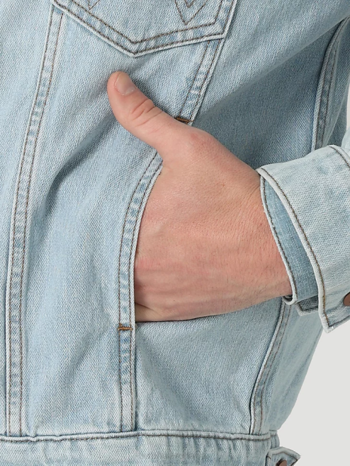 Wrangler Clothing Icy Blue (112321108) Men Heritage Anti-Fit Jacket 8V2H618