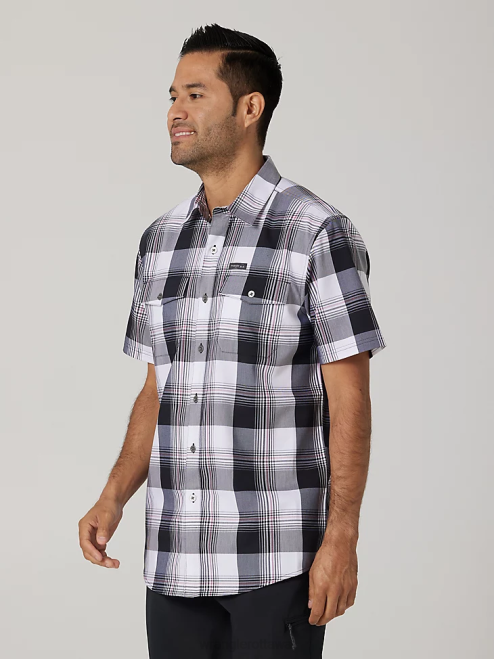 Wrangler Clothing Jade Black (112336189) Men Eco-Friendly Plaid Short Sleeve Camp Shirt 8V2H398