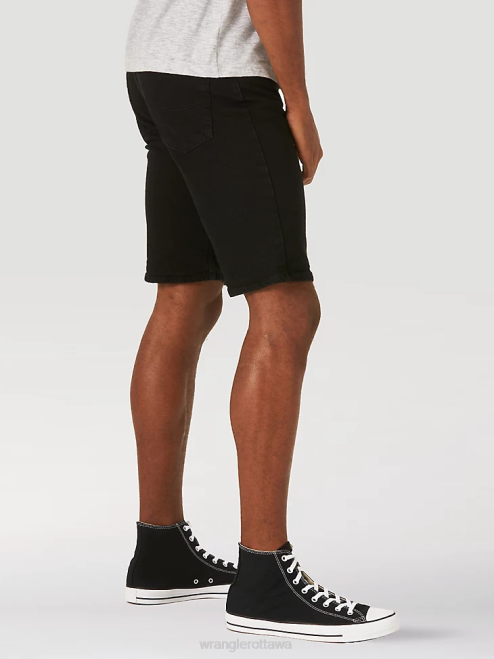 Wrangler Clothing Jet Black (10ZM2S0JB) Men Authentics Relaxed Jean Short 8V2H588