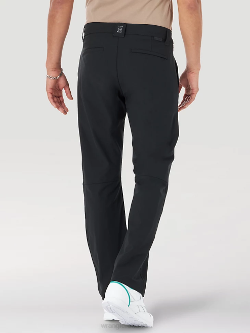 Wrangler Clothing Jet Black (NS818JB) Men ATG FWDS Chino 8V2H257