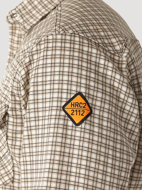 Wrangler Clothing Khaki/White (FR124MM) Men FR Flame Resistant Long Sleeve Western Snap Plaid Shirt 8V2H502