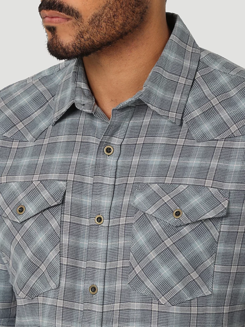 Wrangler Clothing Lead (112324446) Men Cloud Flannel Free To Stretch Shirt 8V2H386